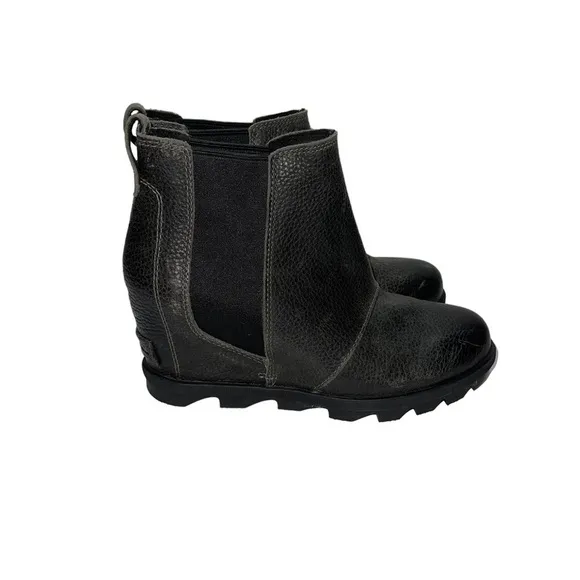Sorel Joan of Arctic Chelsea Wedge Boots Size 9