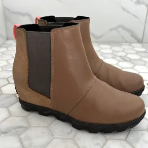 SOREL JOAN OF ARCTIC II WEDGE Chelsea Booties Boots In Camel Brown Girls 5