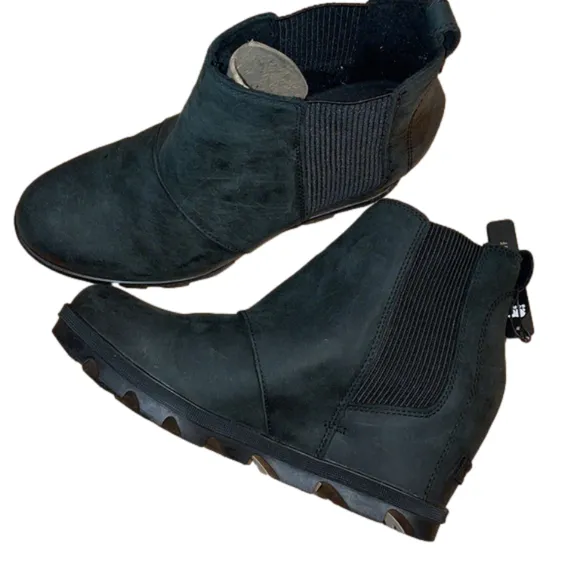 Sorel Joan of arctic wedge II boots black 10.5