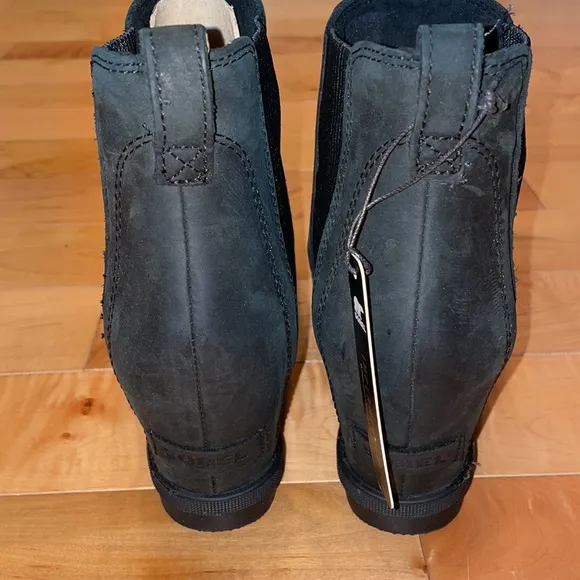 Sorel Joan of arctic wedge II boots black 10.5