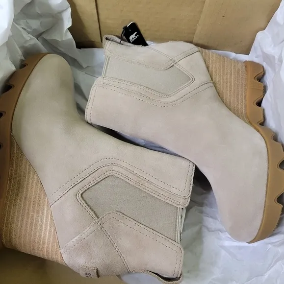 SOREL Joan Uptown‎ Chelsea Booties sz6