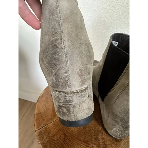 Sorel Lea Wedge Chelsea Boots Women’s 10 Distressed Leather Gray Waterproof