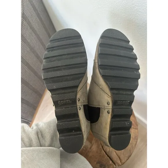 Sorel Lea Wedge Chelsea Boots Women’s 10 Distressed Leather Gray Waterproof