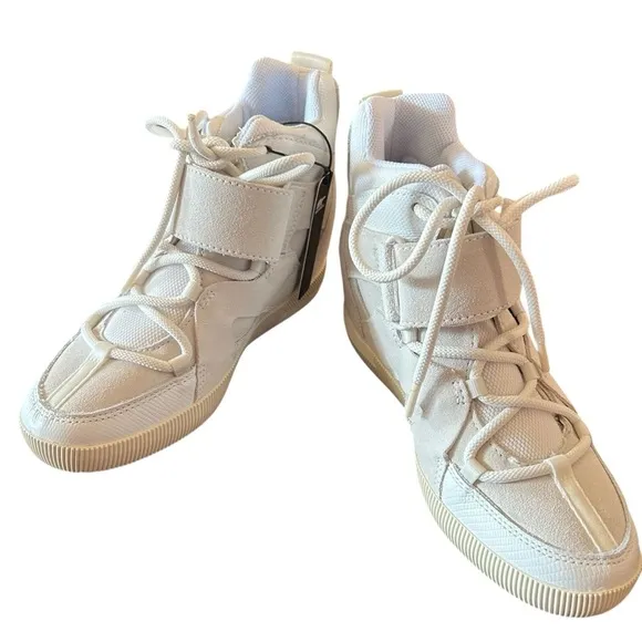 Sorel Out N About Sport Wedge Sneakers Size 7