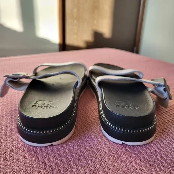 Sorel White Black Roaming Two Strap Slide Sandals Women's Size 7