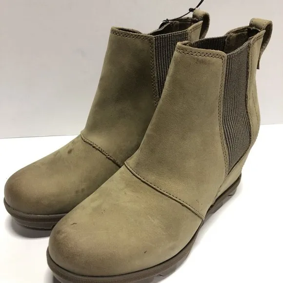 Sorel Women’s Joan Of Arctic Wedge II Chelsea Boots Brown, Size 8.5 M