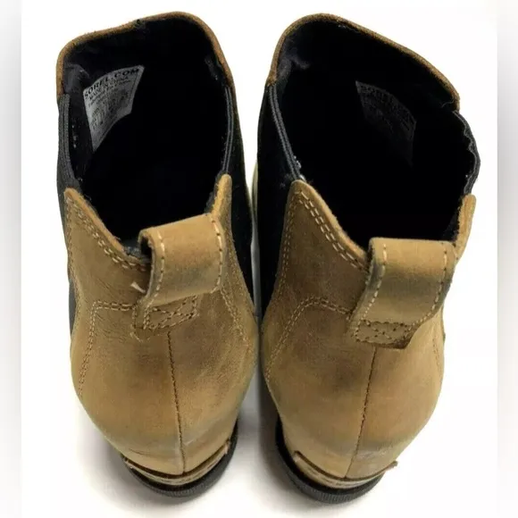 Sorel Women's Joan of Arctic Wedge II Chelsea Boots, Size 9.5 M