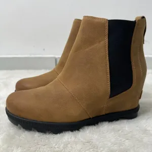 Sorel Women's Tan Joan Of Arctic Wedge II Chelsea Boots Slip On Shoes Size 9