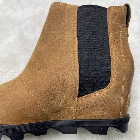 Sorel Women's Tan Joan Of Arctic Wedge II Chelsea Boots Slip On Shoes Size 9