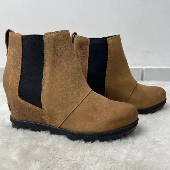 Sorel Women's Tan Joan Of Arctic Wedge II Chelsea Boots Slip On Shoes Size 9