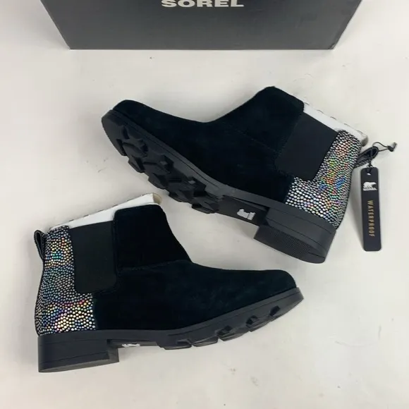 Sorel Youth Emelie Chelsea Black Sea salt boots booties waterproof Sz 5 New NWT