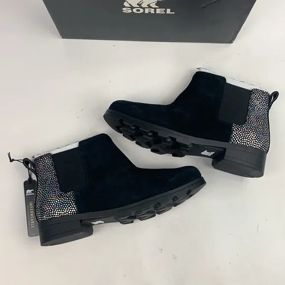 Sorel Youth Emelie Chelsea Black Sea salt boots booties waterproof Sz 5 New NWT