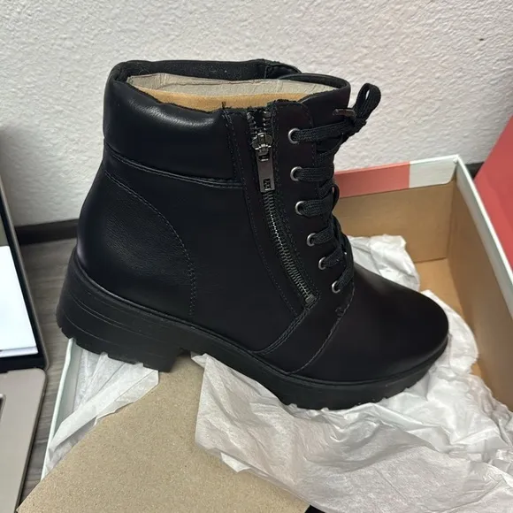 SOUL Naturalizer Nailah Faux Leather Lugged Sole Combat &amp; Lace-up Boots (WIDE)