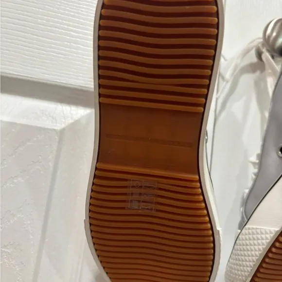 Stella McCarthy women's metallic high top sneaker size 37