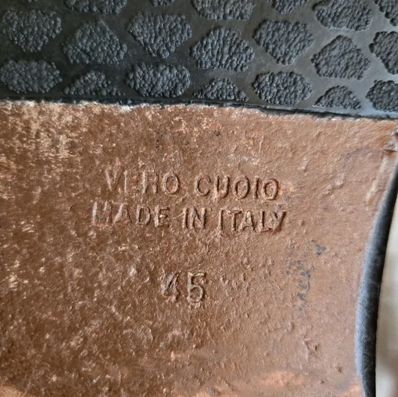 Step into Luxury! Vero Cuoio Dèbut  Italian Leather Loafers Size 45 EU (11.5 US)