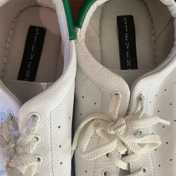 STEPHEN by STEVE MADDEN high espidrille sneakers💚