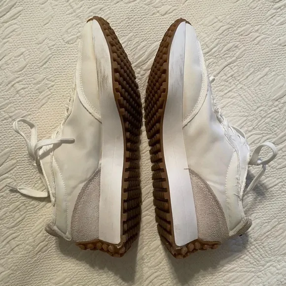 Steve Madden Campo Fabric Leather EUC 9.5 Platform Sneaker Treads White Tan