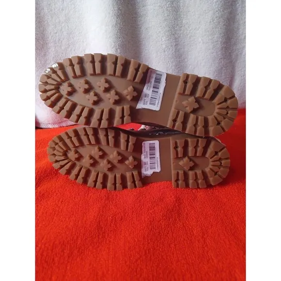 STEVE MADDEN Combat Boots