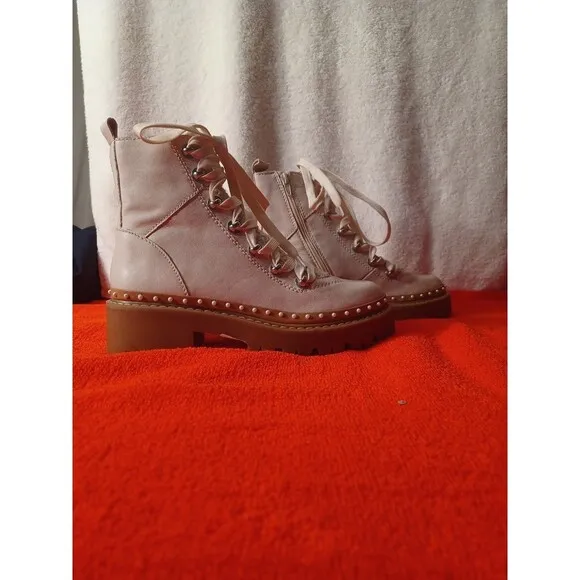 STEVE MADDEN Combat Boots
