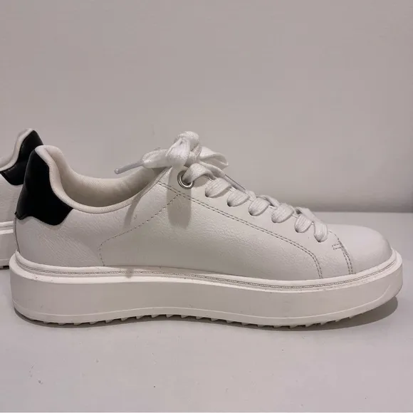 Steve Madden Leather Sneakers