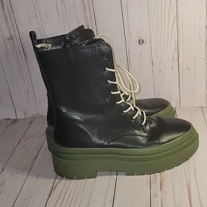 Steve Madden Mansel Lace Up Combat Boots in Black &amp; Green 9.5 Womens