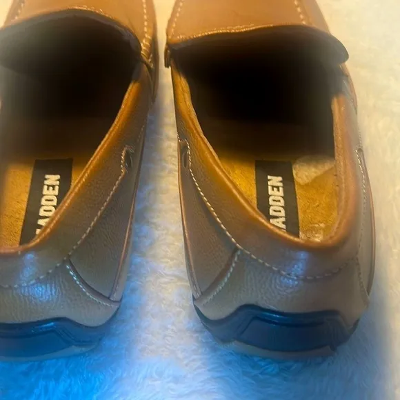Steve Madden Men’s 9 M-Need Vegan PU Leather Tan Driving Loafers Slip On