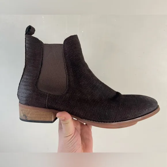 STEVE MADDEN Men's PATERSON BROWN SUEDE BOOTS Western Shoes 11 M Chelsea