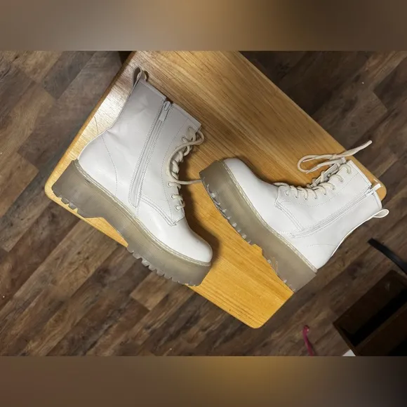 Steve Madden Rubber Platform Bettyy CombatBoots - White Size 8