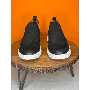 Steve Madden Samarah Sneakers Black and White Platform Knit Size 10