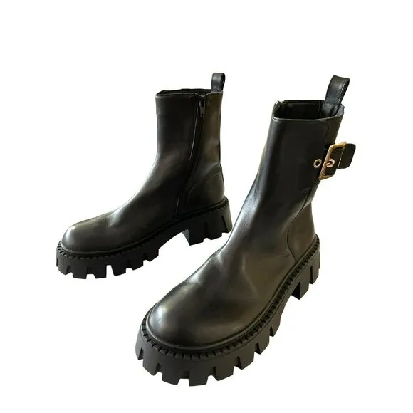 Steve Madden Sameera Black Leather Combat Lug Boots Gold Buckle Sz 9 NEW