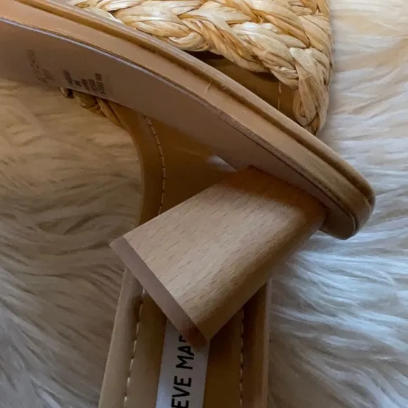 Steve Madden Women’s SAGED Straw Wooden Open Toe Slip On Sandals Size 9.5