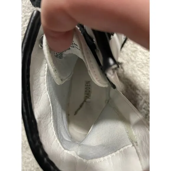 Steve Madden Youth Size 2 Kurrt Combat Boots White