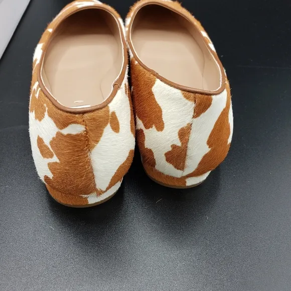 Steven by Steve Madden NWT Bantry flats cow print