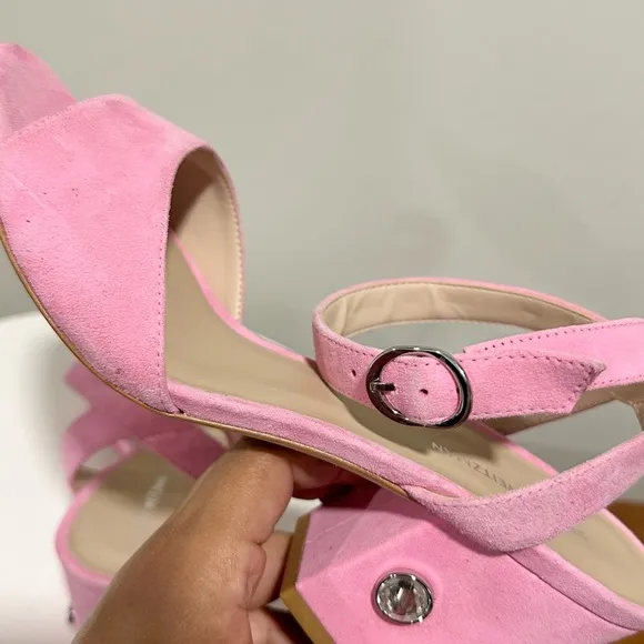 🌹STUART WEITZMAN 🌹 Allshine 75 Crystal-Embellished Suede Sandals Size: 7B