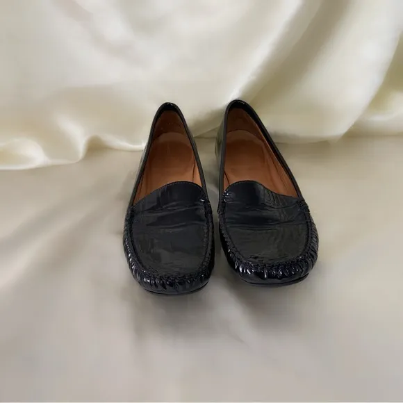 Stuart Weitzman black patent leather driving moccasins flats loafers Mach 1 7.5