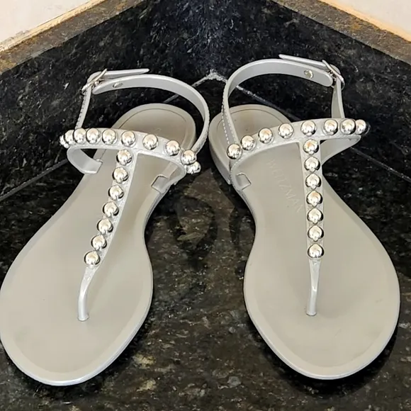 STUART WEITZMAN Goldie Metallic Bead T-Strap Jelly Sandals Size 6