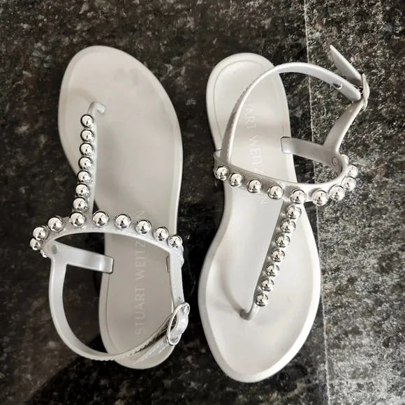 STUART WEITZMAN Goldie Metallic Bead T-Strap Jelly Sandals Size 6