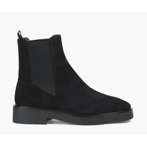 STUART WEITZMAN Henley suede Chelsea boots in Black NWOB Size 9
