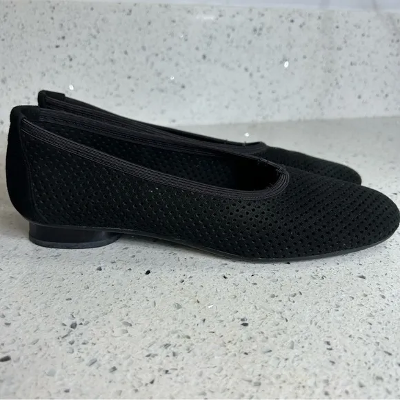 Stuart Weitzman Nicco Perforated Ultra Suede Slip On Black Ballet Flats​​​