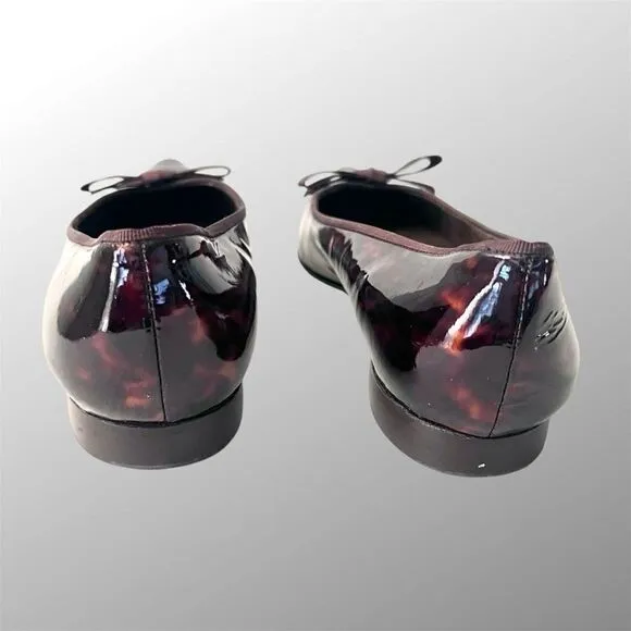 Stuart Weitzman Patent Leather Pointed Toe Tortoise Flats with bow 10 narrow
