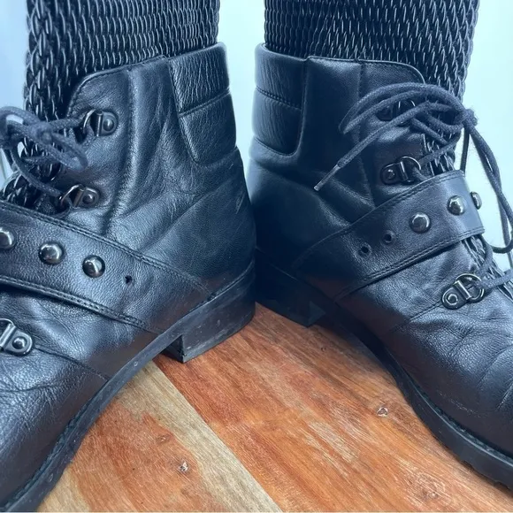 Stuart Weitzman Stitchwork Black Leather Combat Boots Sz 9.5 buckle strap