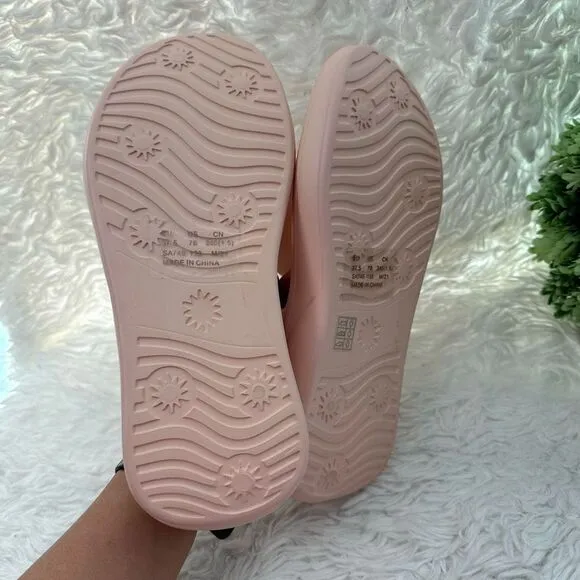 Stuart Weitzman Stuflex T Strap Sandals in Rosewater Womens size US 7 B New