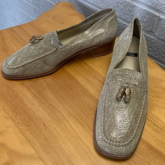 Stuart Weitzman Tassel Leather Gold Tan Loafers stacked heel EUC Womens Size 10B