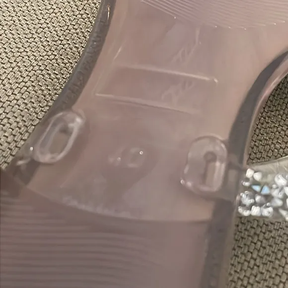 Stuart Weitzman Teezer Crystal Jelly T-Strap Sandals Size 40 US 9.5