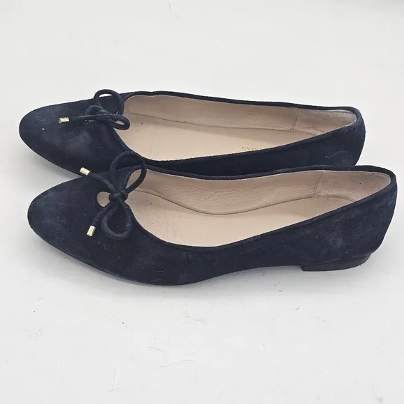 STUART WEITZMAN Womens Ballet Flats Gabby NEW Almond Toe  Slip On Suede 5.5