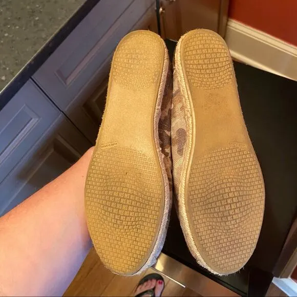 Stuart Weitzman Womens Camo espadrilles tan 6.5 flat shoes