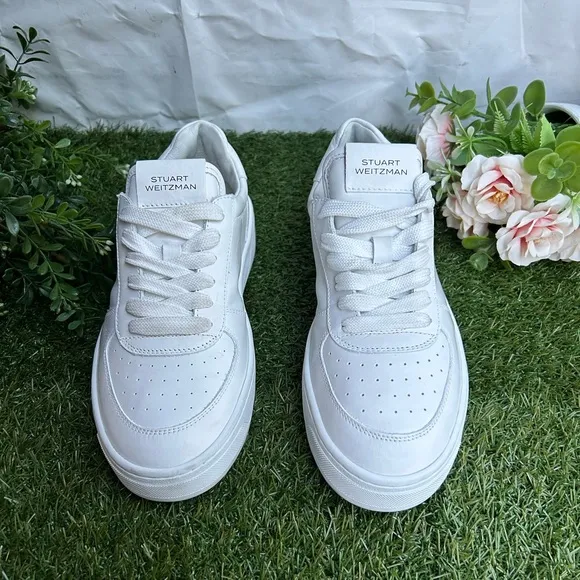 Stuart WeitzmanLeather Courtside Low-Top Sneakers white size 7 new