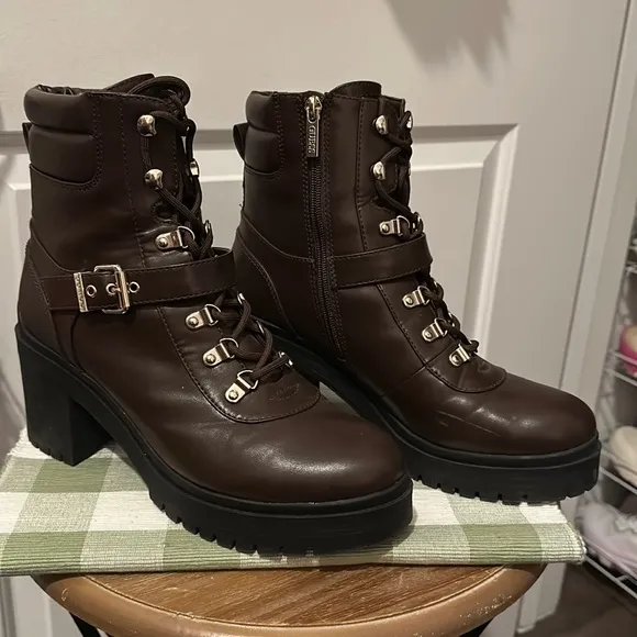 Stunning, Guess Platform Combat Ankle Booties, EUC