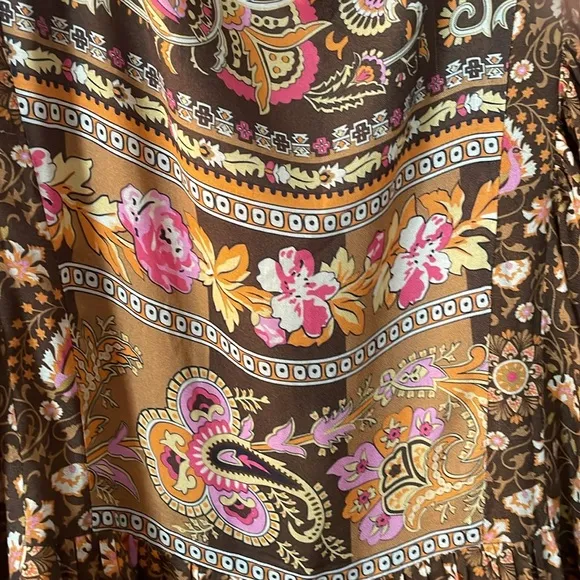 Stunning, sexy, sweet NWOT bohemian flirty, fun Spell tunic dress S 🌞