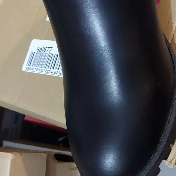 Sugar Kelce Women's Chelsea Boots, Size: 7.5, Black